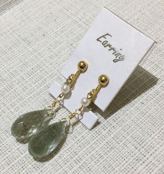 グリーンクオーツと淡水パールのイヤリング【商品番号210】