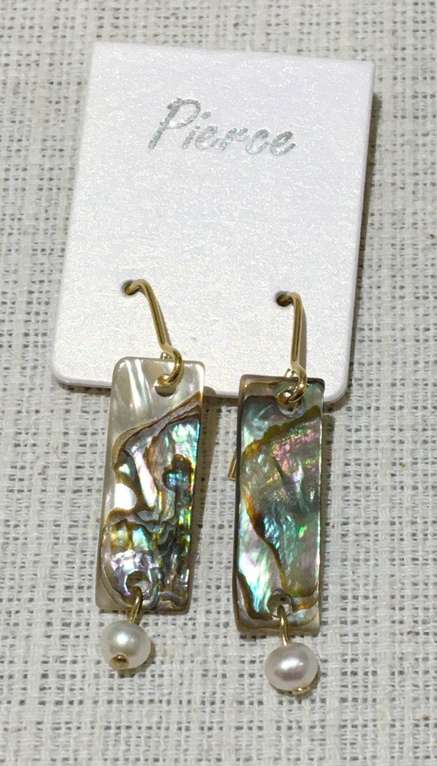 クジャクアワビ貝と淡水パールのピアス【商品番号164】