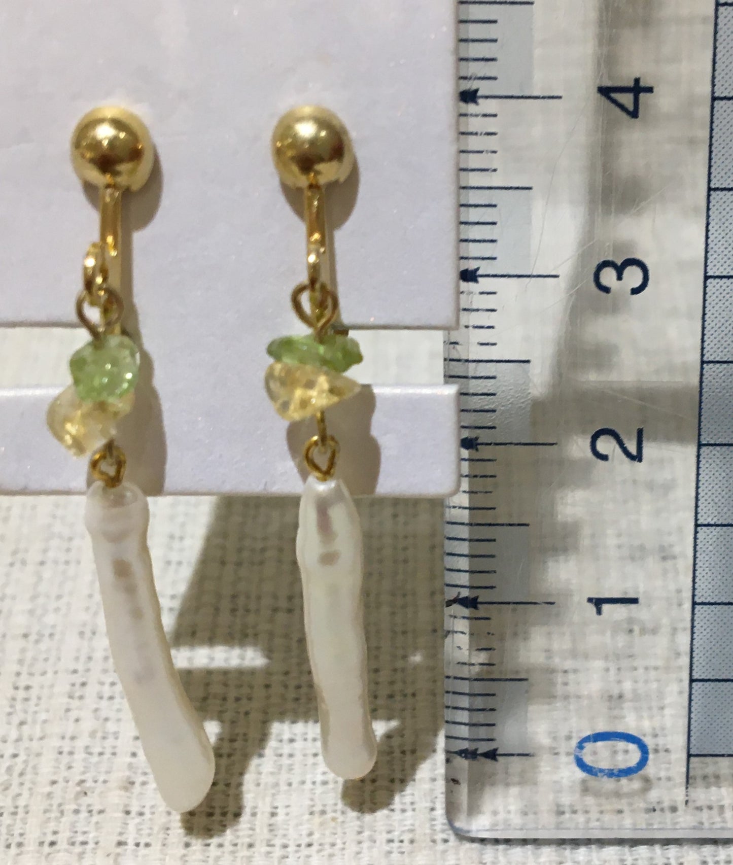 淡水パールとペリドットシトリンのイヤリング【商品番号153】