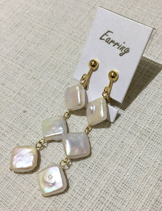 淡水パールイヤリング【商品番号192】