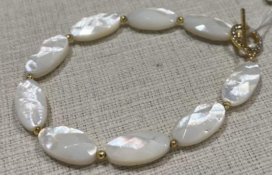 白蝶貝ブレスレット【商品番号117】