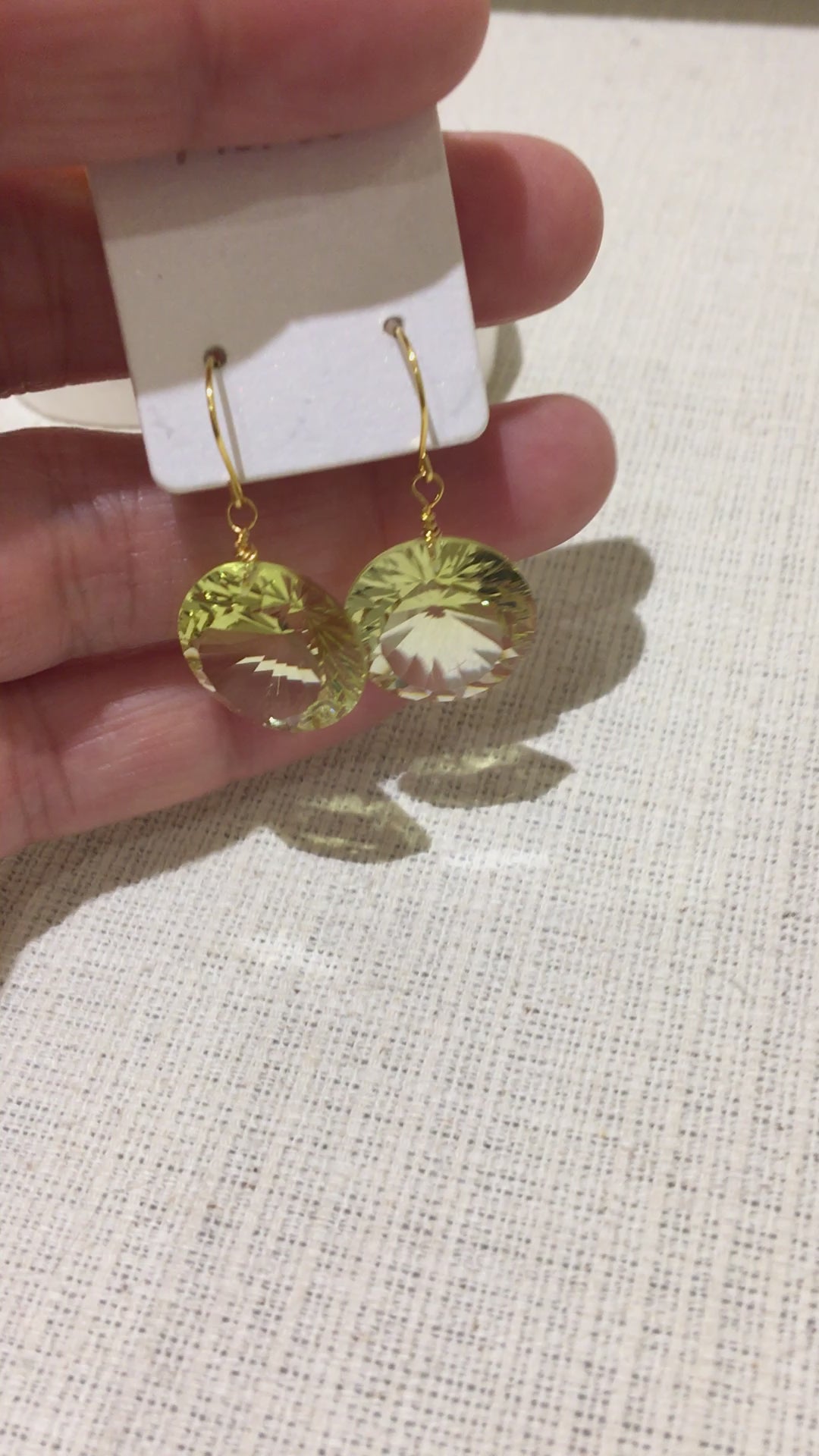 レモンクオーツピアス【商品番号179】 – 海のアクセサリーMIYABI